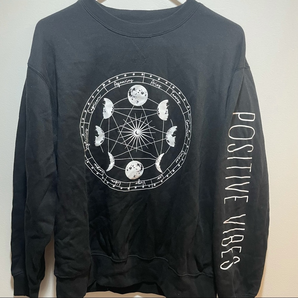 Positive vibes moon juniors pullover